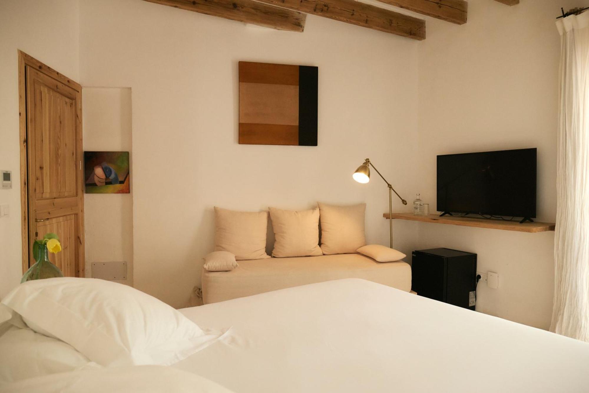 Hotel Forn Nou Arta Bagian luar foto