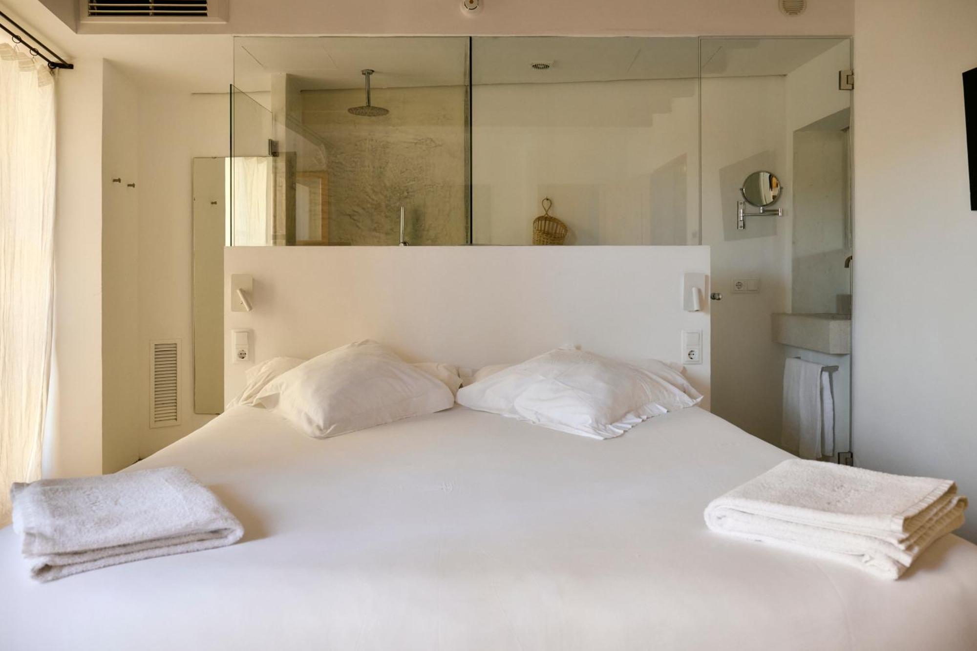 Hotel Forn Nou Arta Bagian luar foto